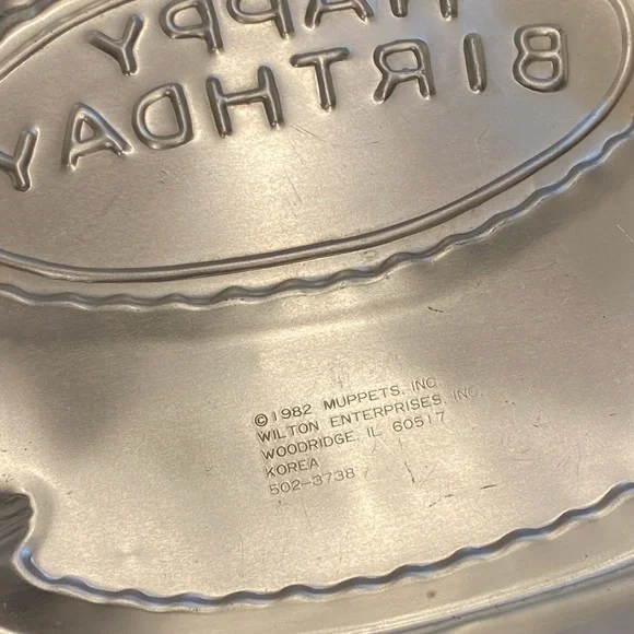 Vintage Wilton Cookie Monster Big Bird Cake Pan Aluminum Sesame Street Muppets - Picture 8 of 9